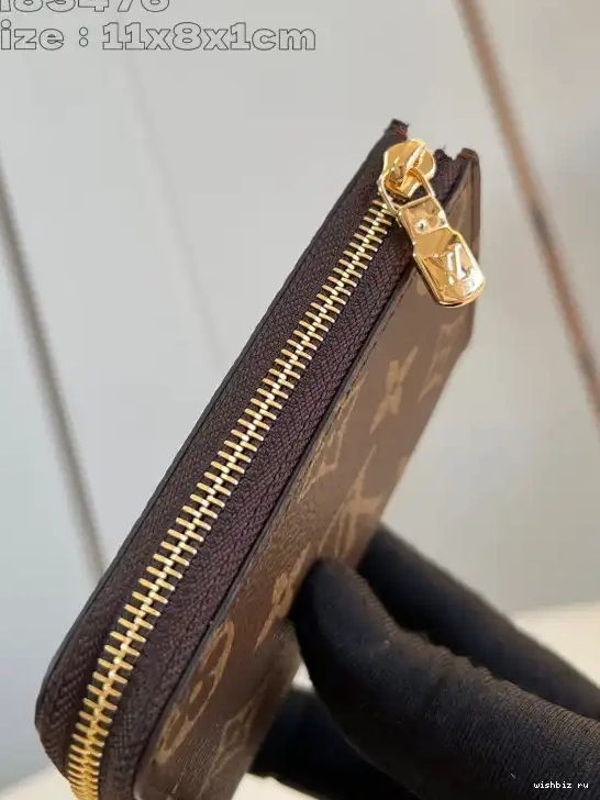 WIS Compact Noa Wallet-11*8.5*1.5CM Louis Vuitton 0706